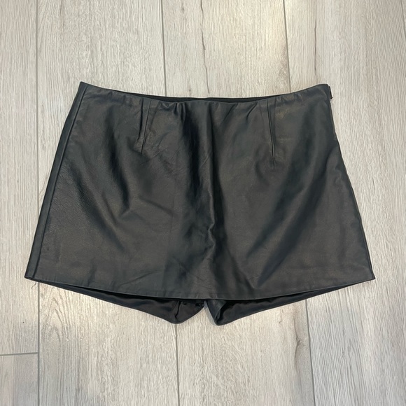 Diane Von Furstenberg Leather Skort - Picture 3 of 13